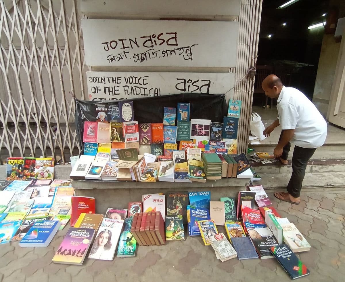 Second-hand books at College Street: decades of Sharadiya numbers circulate here long after their year has passed.